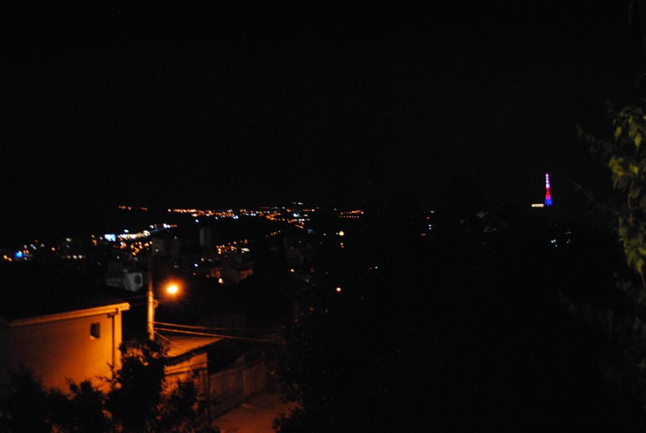 Family Guesthouse - Macharashvili Tbilisi Zewnętrze zdjęcie