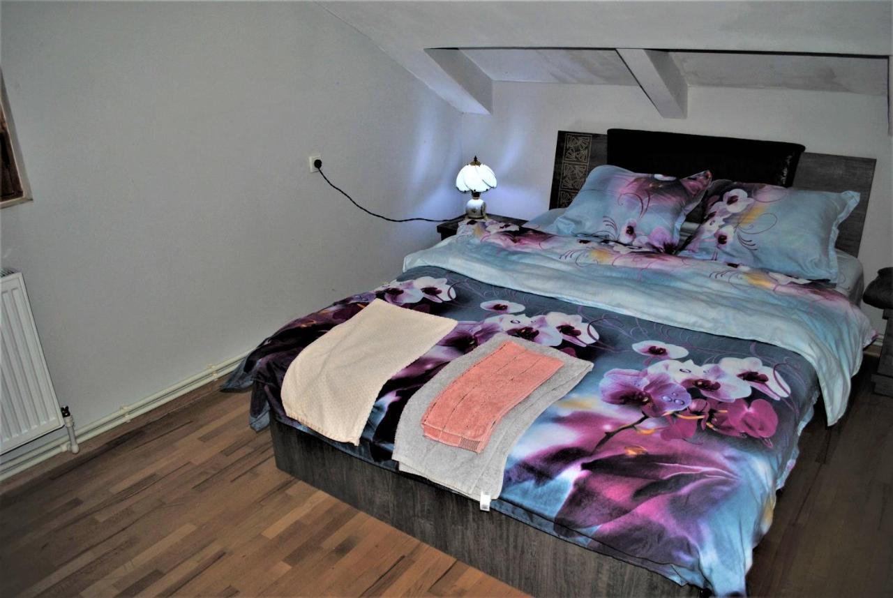 Family Guesthouse - Macharashvili Tbilisi Zewnętrze zdjęcie
