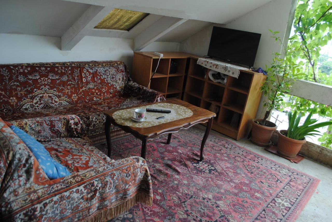 Family Guesthouse - Macharashvili Tbilisi Zewnętrze zdjęcie