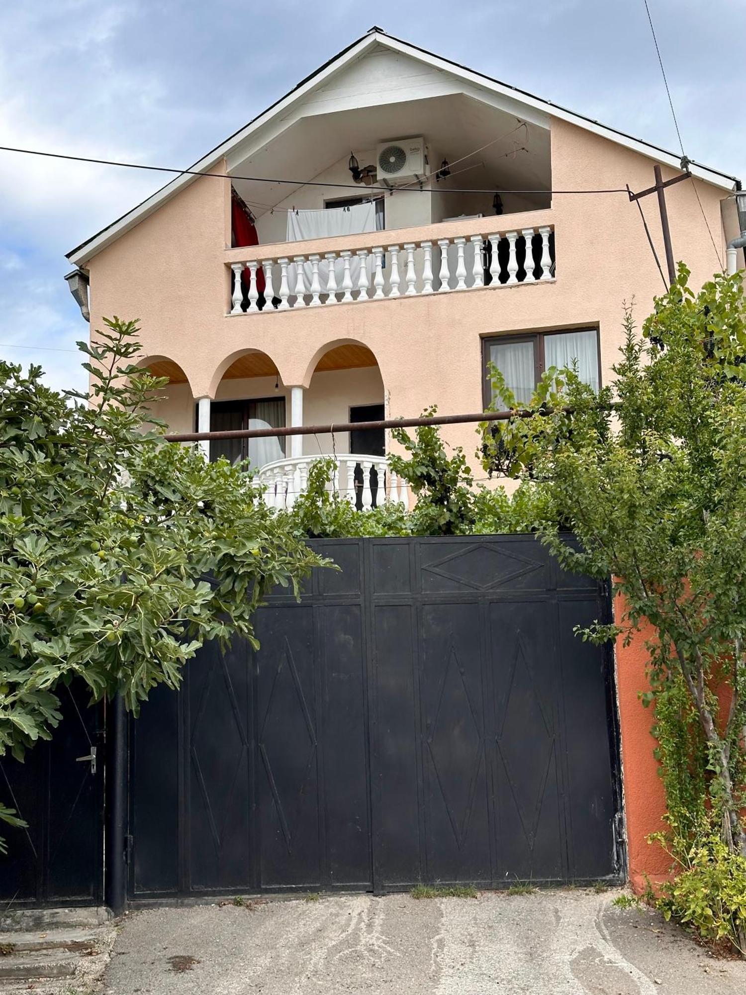 Family Guesthouse - Macharashvili Tbilisi Zewnętrze zdjęcie